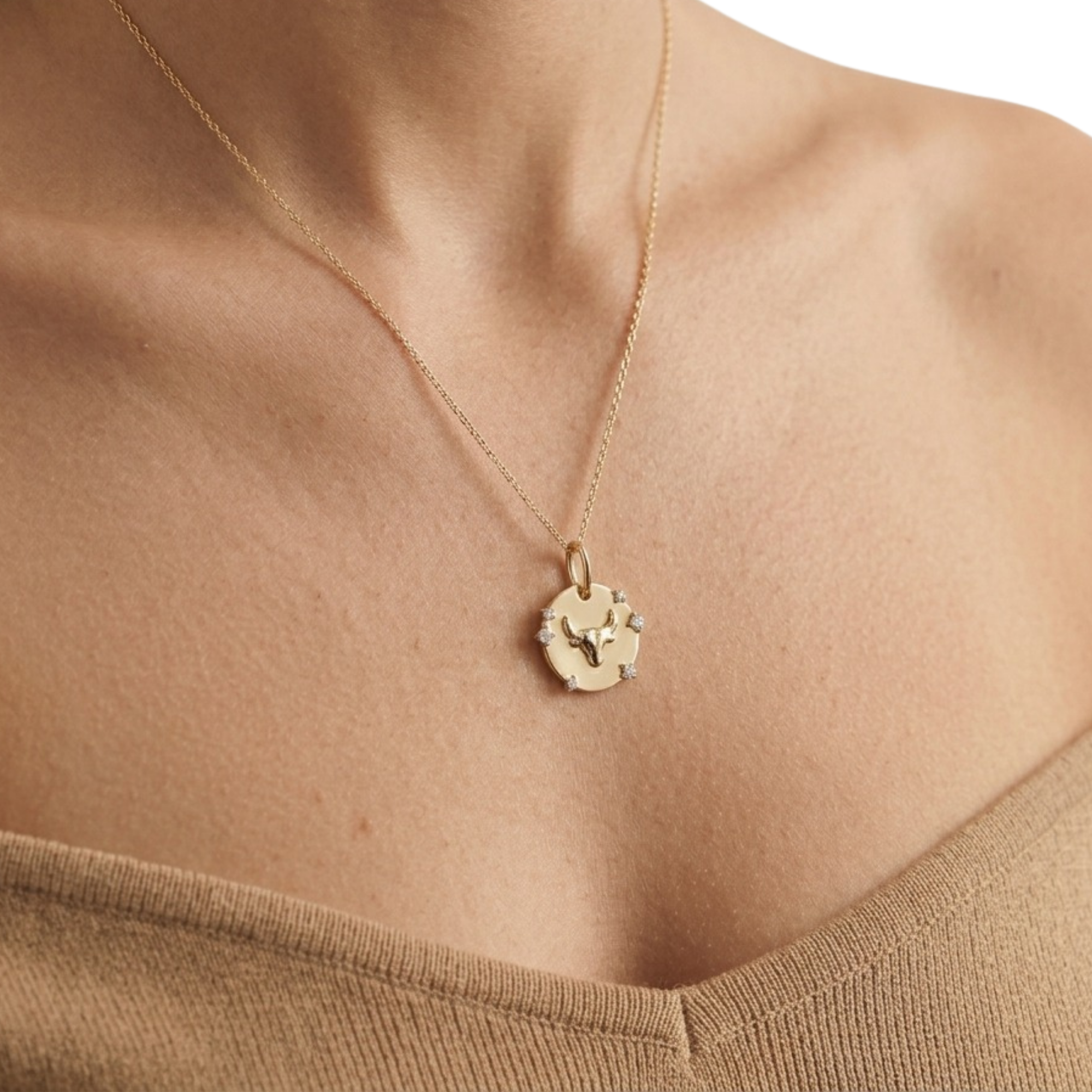 Verdant Sovereign | Taurus Charm | Velmé