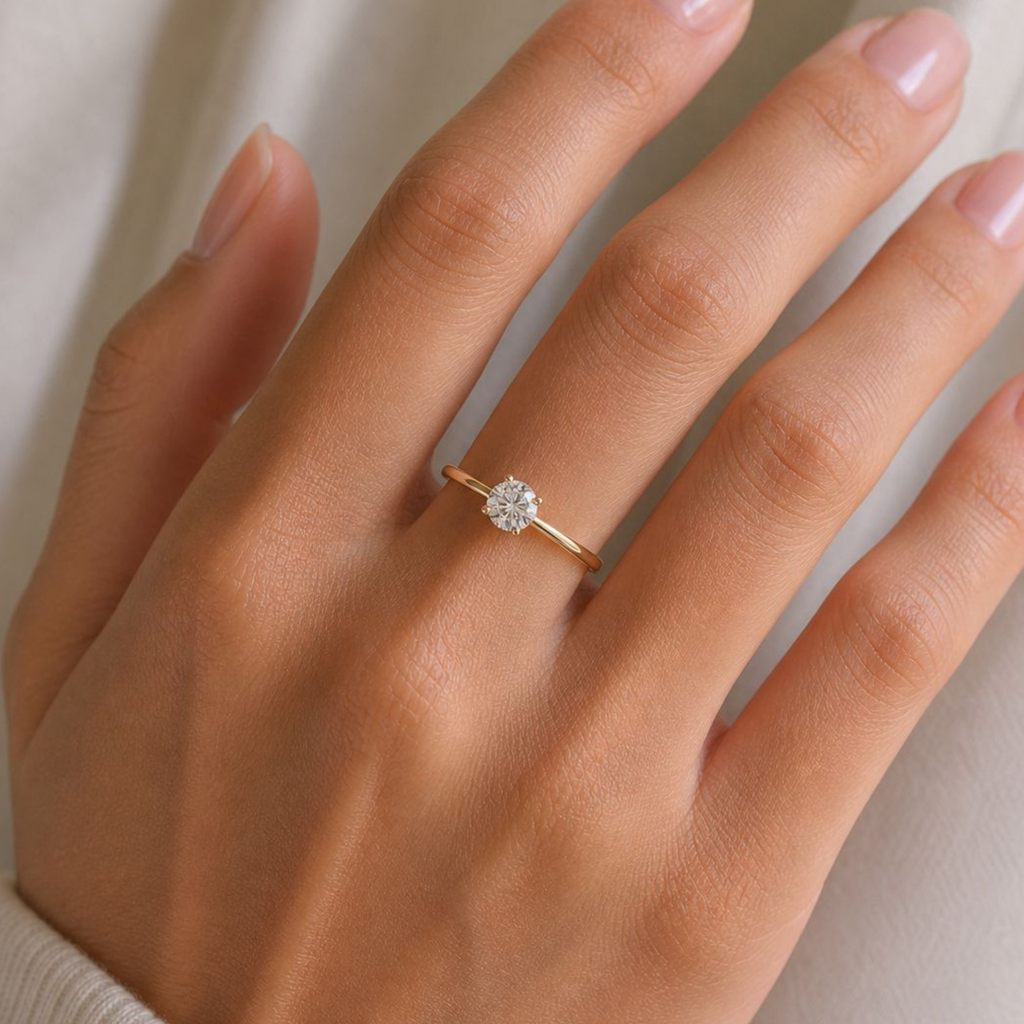 The Signature Solitaire Ring | Velmé