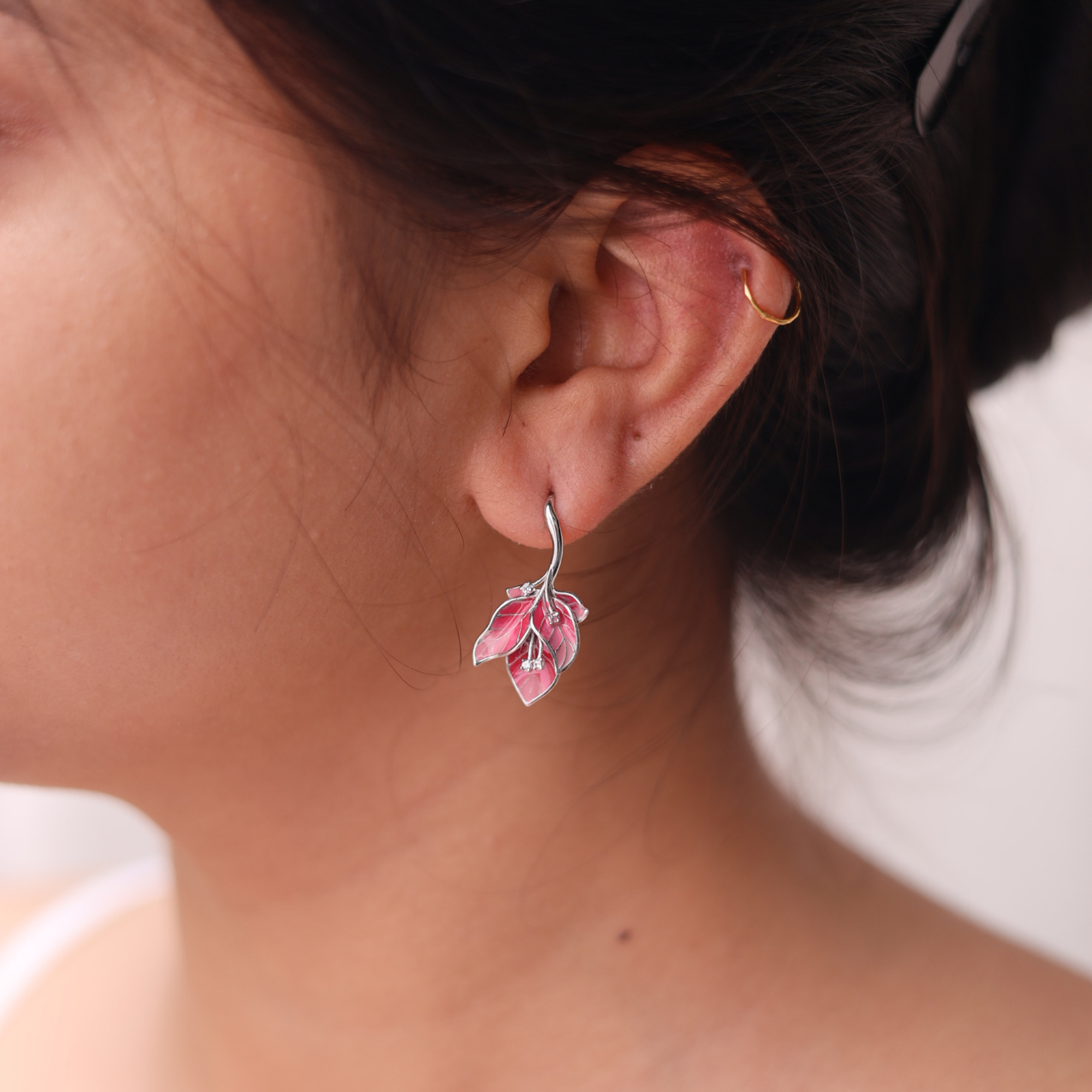 Midnight Willow Leaf 925 Silver Earrings | Velmé