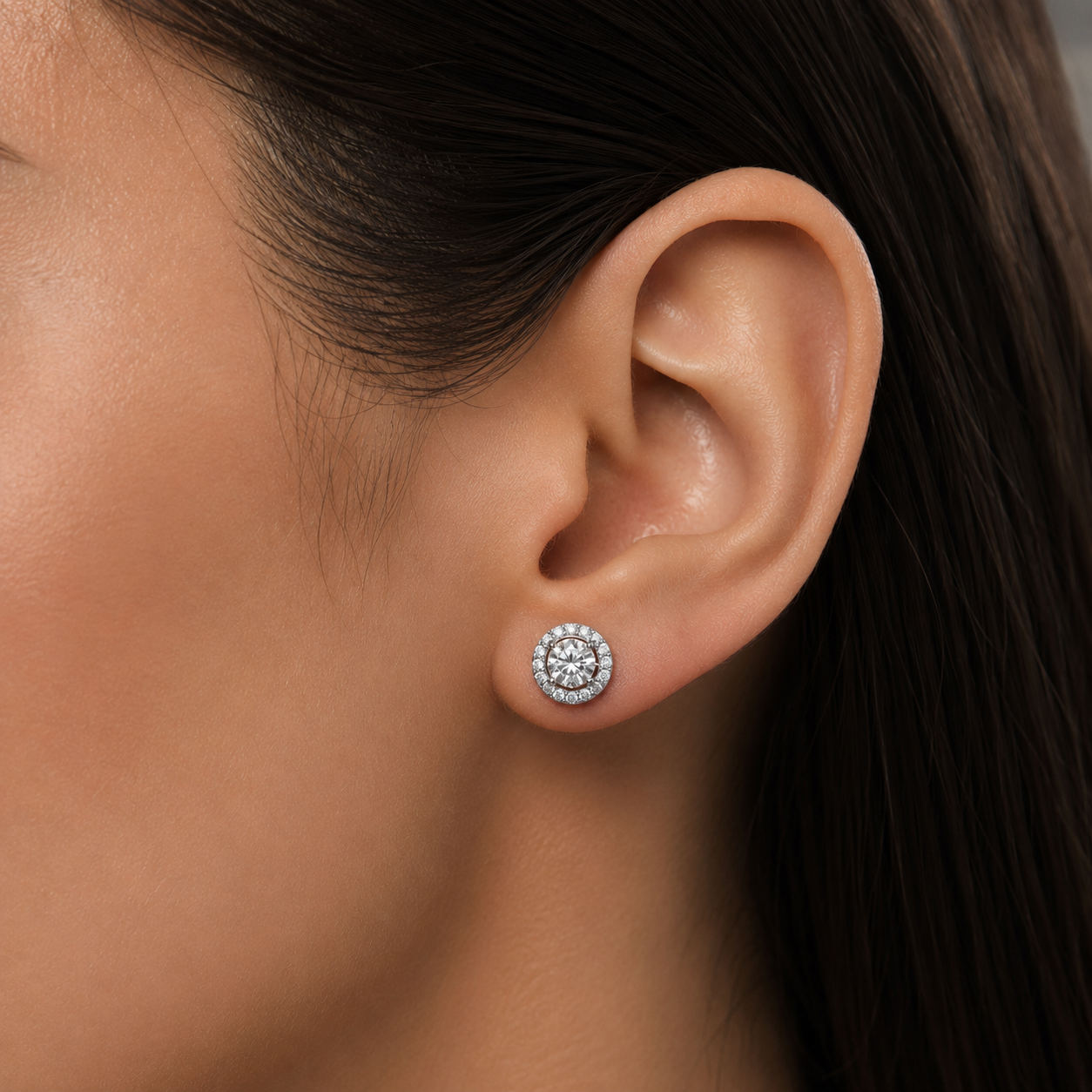 Classic Halo Solitaire Round Earrings | Velmé