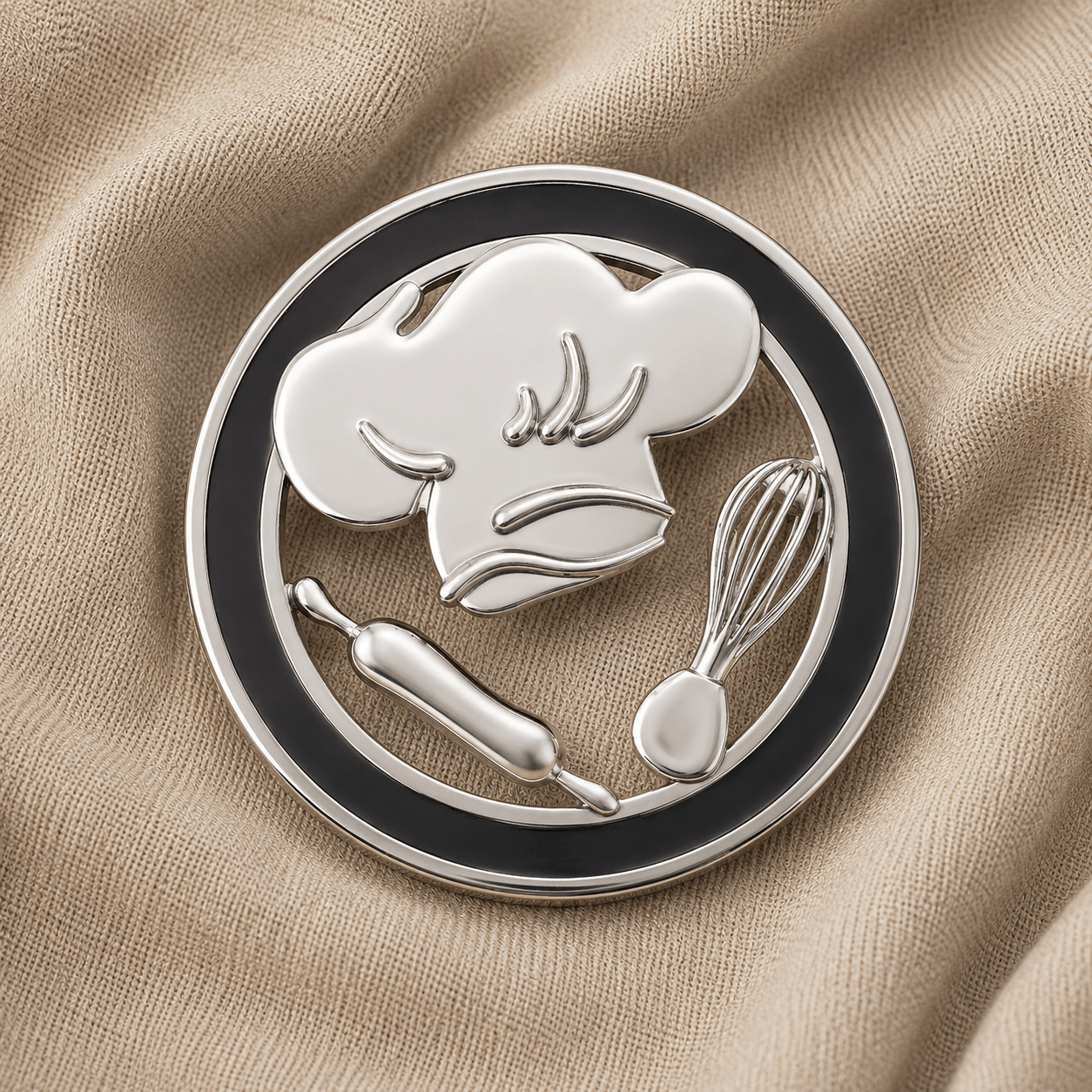 VELMÉ Chef Rakhi Pendant | 925 Silver Convertible Rakhi