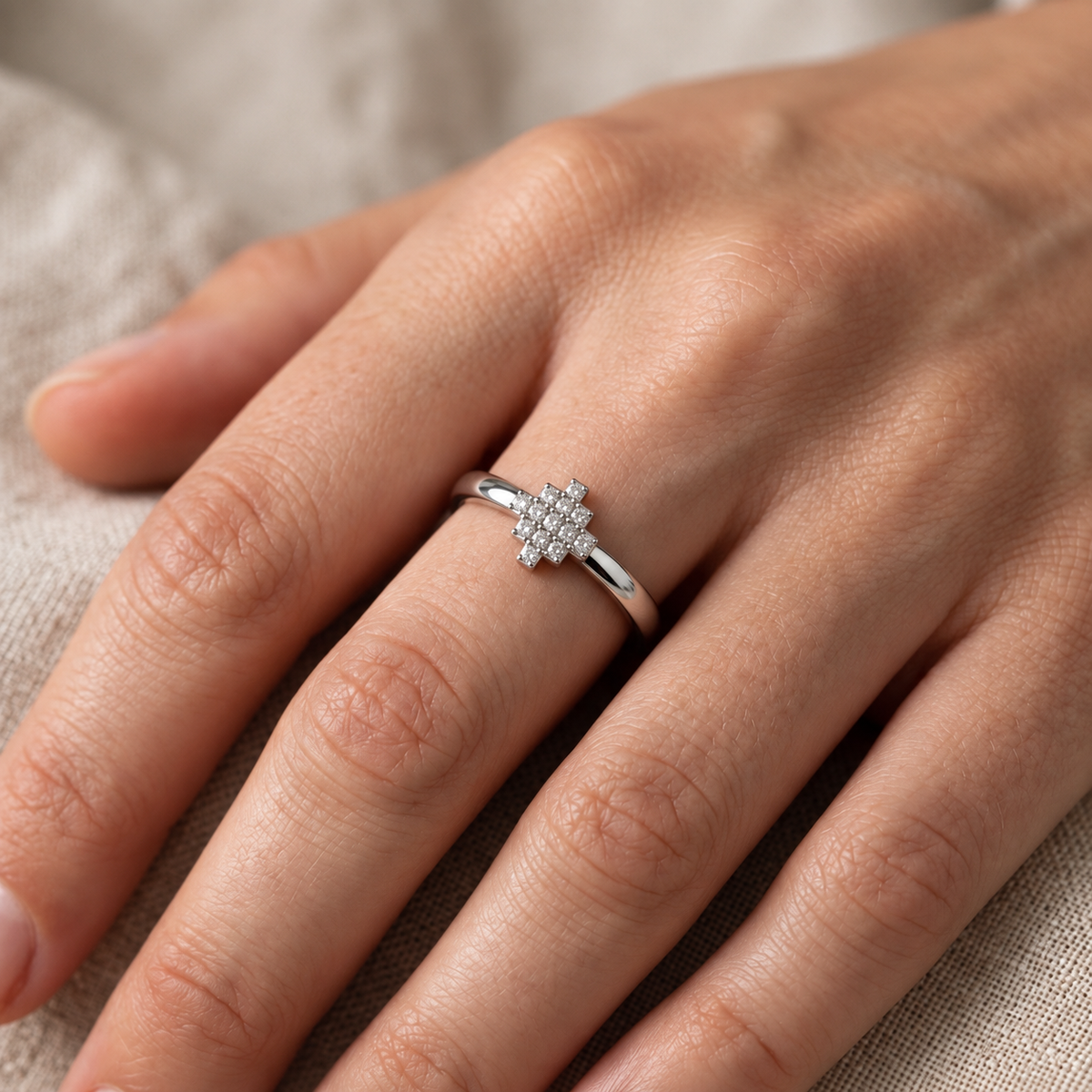 The Mosaic Cross 925 Silver Ring | Velmé