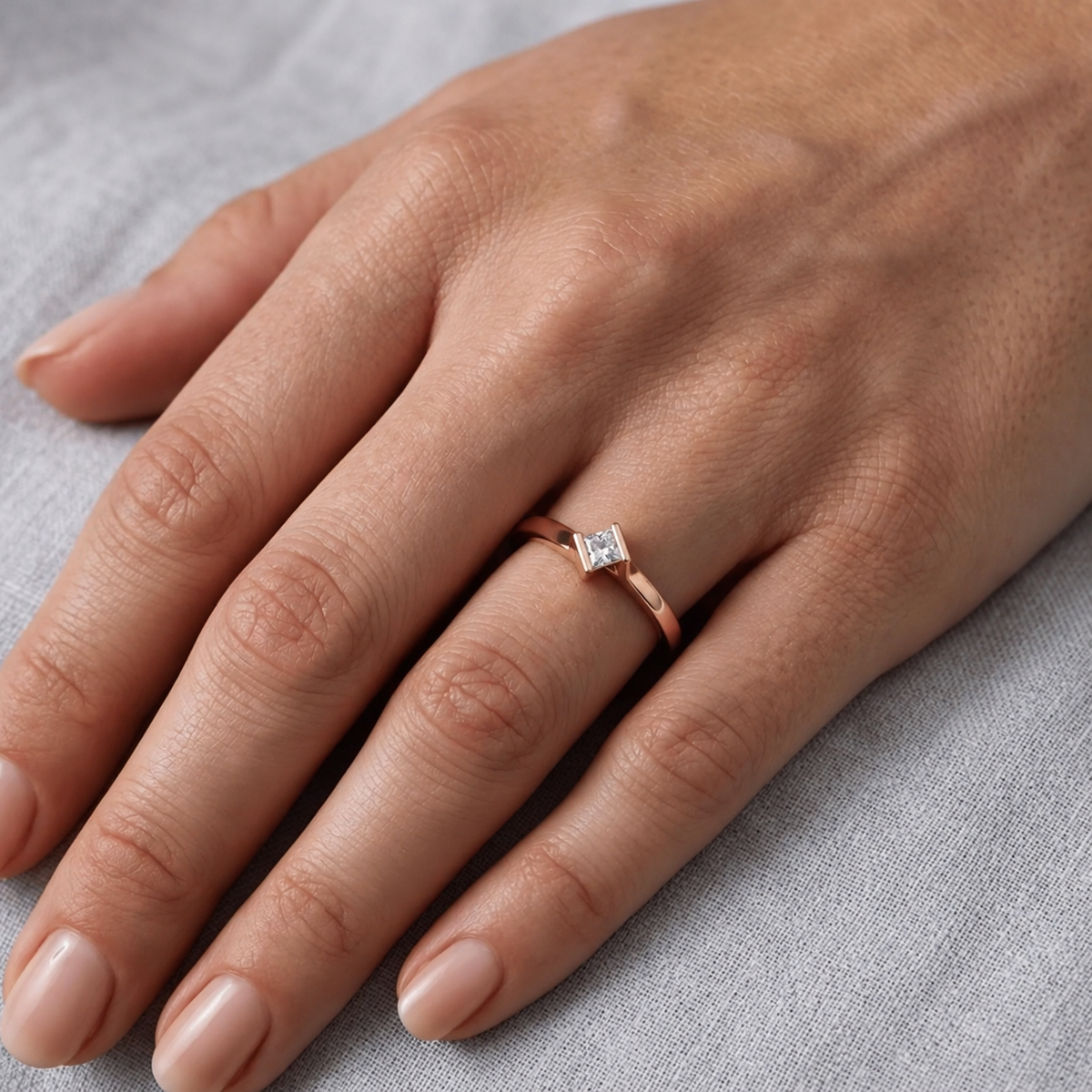 The Sculpted Princess 925 Silver Band | Velmé