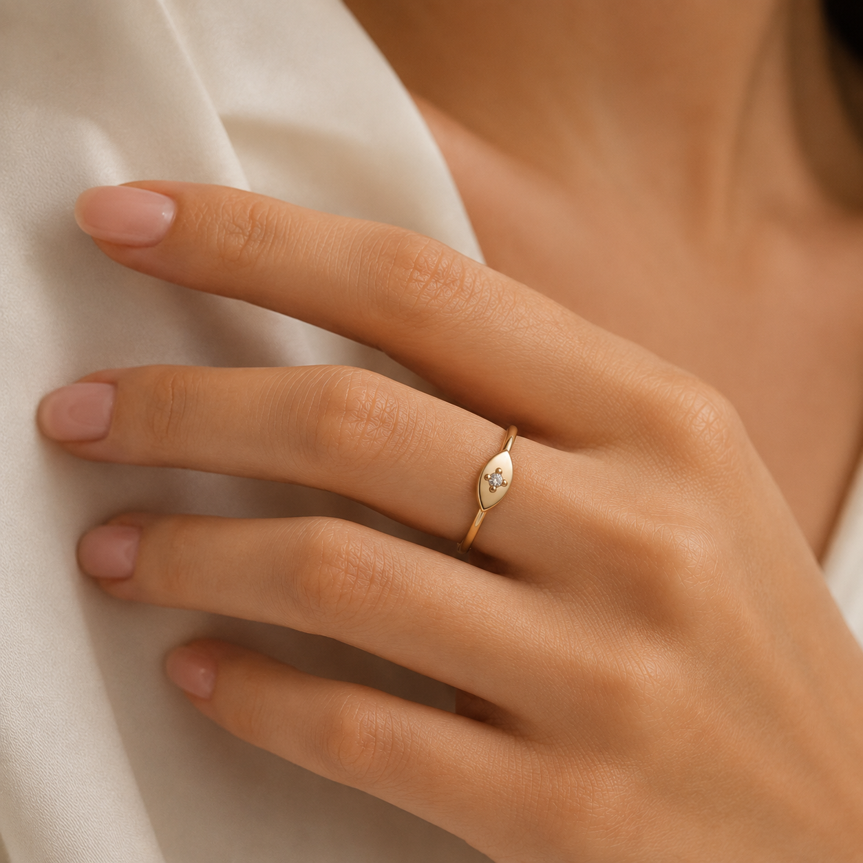 Evil Eye Light Ring | 925 Sterling Silver | Velmé