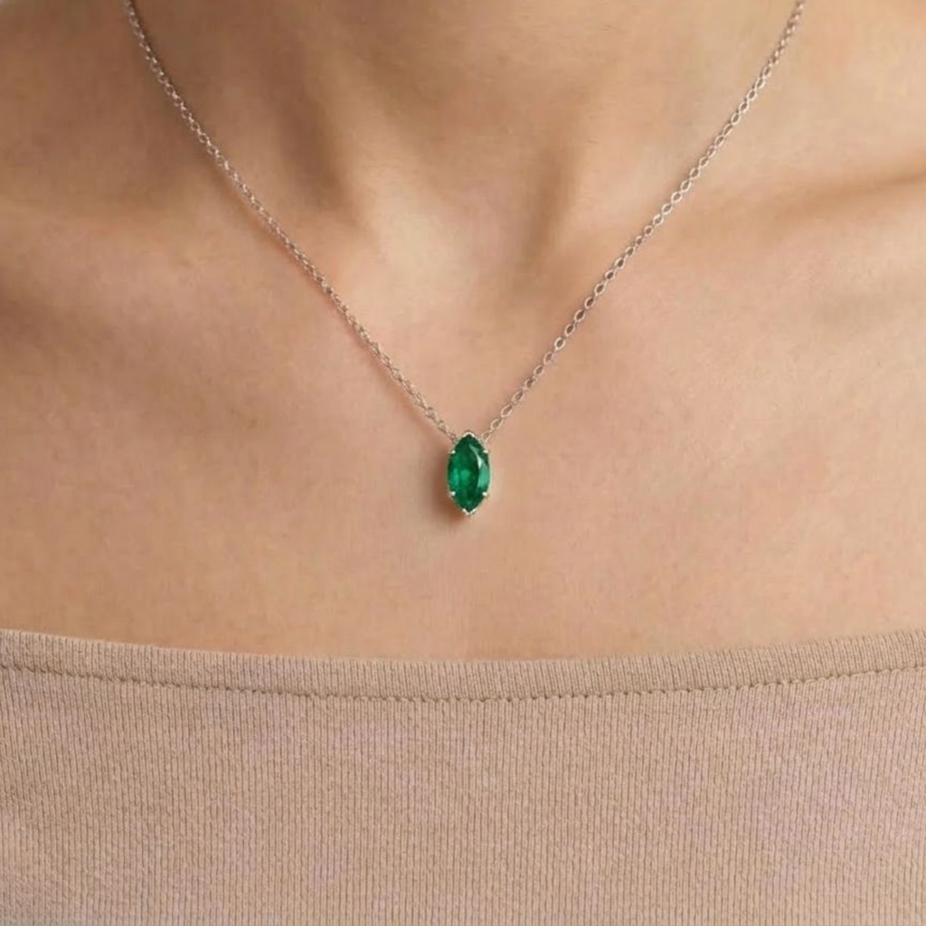 Green Marquise Solitaire 925 Silver Necklace | Velmé