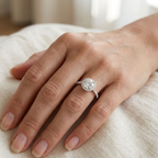 The Aura Halo Solitaire 925 Silver Ring | Velmé